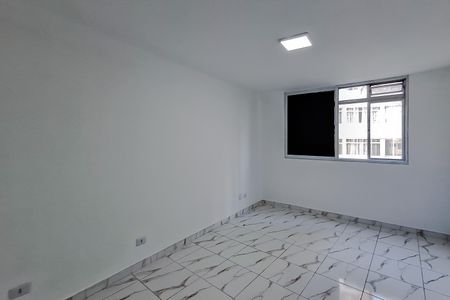 Studio de kitnet/studio para alugar com 1 quarto, 28m² em Sé, São Paulo
