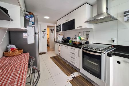Cozinha de apartamento à venda com 3 quartos, 127m² em Charitas, Niterói