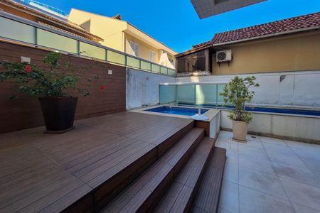 Apartamento à venda com 127m², 3 quartos e 2 vagas Apartamento à venda com 127m², 3 quartos e 2 vagasÁrea comum