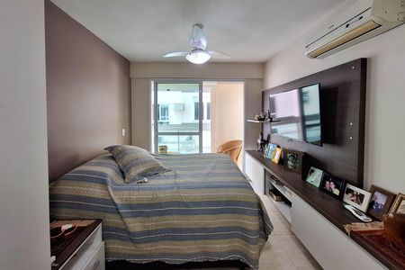 Apartamento à venda com 127m², 3 quartos e 2 vagas Apartamento à venda com 127m², 3 quartos e 2 vagasSuíte 1