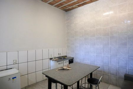Sala/Cozinha de casa para alugar com 2 quartos, 55m² em Cachoeirinha, Belo Horizonte