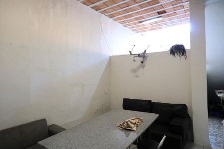 Sala/Cozinha de casa para alugar com 2 quartos, 55m² em Cachoeirinha, Belo Horizonte