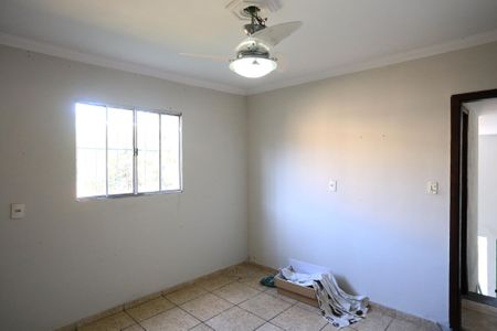 Casa para alugar com 55m², 2 quartos e 1 vaga Casa para alugar com 55m², 2 quartos e 1 vagaQuarto