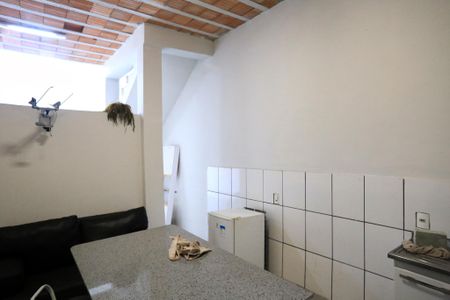 Casa para alugar com 55m², 2 quartos e 1 vaga Casa para alugar com 55m², 2 quartos e 1 vagaSala/Cozinha
