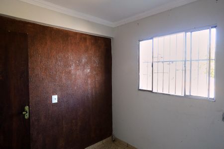 Casa para alugar com 55m², 2 quartos e 1 vaga Casa para alugar com 55m², 2 quartos e 1 vagaQuarto 1