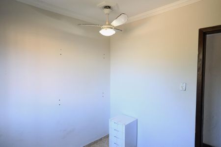 Casa para alugar com 55m², 2 quartos e 1 vaga Casa para alugar com 55m², 2 quartos e 1 vagaQuarto 1