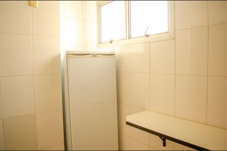 Cozinha de apartamento para alugar com 1 quarto, 53m² em Setor Central, Goiânia