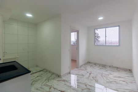 Sala de apartamento para alugar com 2 quartos, 35m² em Cidade São Mateus, São Paulo