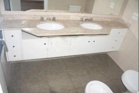 Apartamento para alugar com 200m², 3 quartos e 4 vagas
