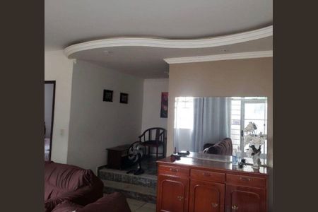 Sala de casa para alugar com 3 quartos, 320m² em Renascença, Belo Horizonte