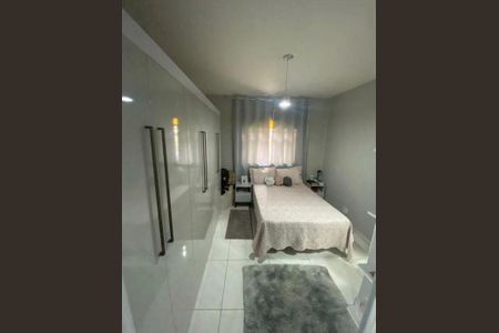 Quarto de casa para alugar com 3 quartos, 320m² em Renascença, Belo Horizonte