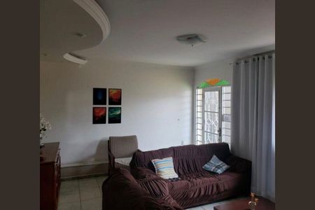 Sala de casa para alugar com 3 quartos, 320m² em Renascença, Belo Horizonte