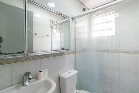 Casa para alugar com 90m², 2 quartos e 1 vaga Casa para alugar com 90m², 2 quartos e 1 vagaBanheiro