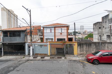 Vista do Quarto 1 de casa para alugar com 2 quartos, 90m² em Cidade Domitila, São Paulo