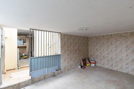 Casa para alugar com 90m², 2 quartos e 1 vaga Casa para alugar com 90m², 2 quartos e 1 vagaGaragem
