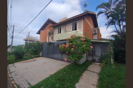 Casa para alugar com 430m², 4 quartos e 2 vagas
