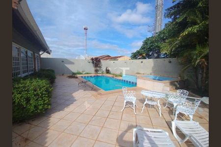 Casa para alugar com 430m², 4 quartos e 2 vagas