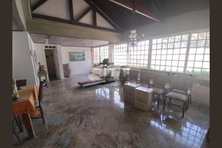 Casa para alugar com 430m², 4 quartos e 2 vagas