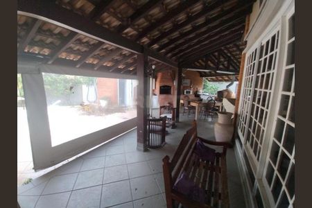 Casa para alugar com 4 quartos, 430m² em Vila Brandina, Campinas