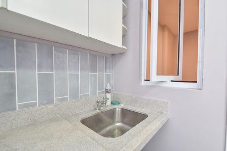 Área de serviço de apartamento para alugar com 2 quartos, 82m² em Vila Clementino, São Paulo