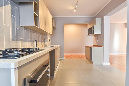 Apartamento à venda com 82m², 2 quartos e sem vaga Apartamento à venda com 82m², 2 quartos e sem vagaCozinha