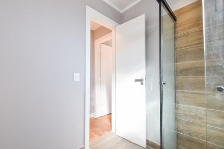 Apartamento à venda com 82m², 2 quartos e sem vaga Apartamento à venda com 82m², 2 quartos e sem vagaBanheiro
