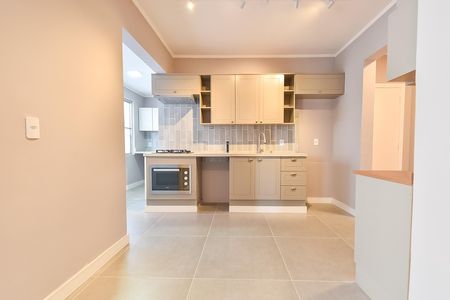 Apartamento à venda com 82m², 2 quartos e sem vaga Apartamento à venda com 82m², 2 quartos e sem vagaCozinha