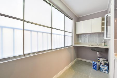 Apartamento à venda com 82m², 2 quartos e sem vaga Apartamento à venda com 82m², 2 quartos e sem vagaÁrea de serviço