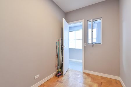 Apartamento à venda com 82m², 2 quartos e sem vaga Apartamento à venda com 82m², 2 quartos e sem vagaQuarto de serviço