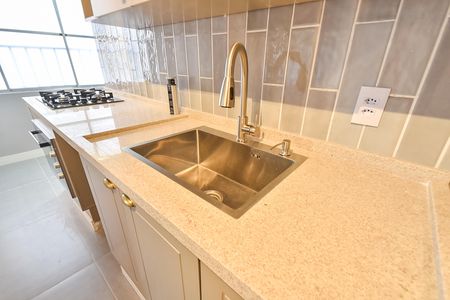 Cozinha de apartamento para alugar com 2 quartos, 82m² em Vila Clementino, São Paulo