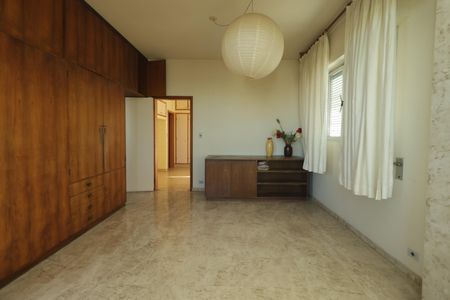 Apartamento à venda com 220m², 4 quartos e 2 vagasSala 2