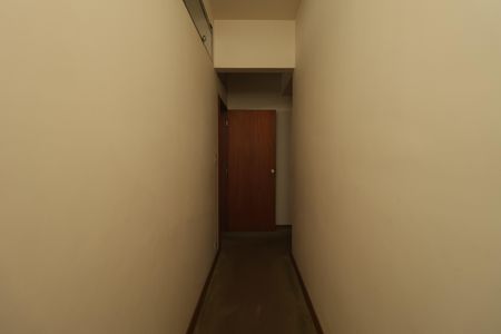 Apartamento à venda com 220m², 4 quartos e 2 vagasCorredor