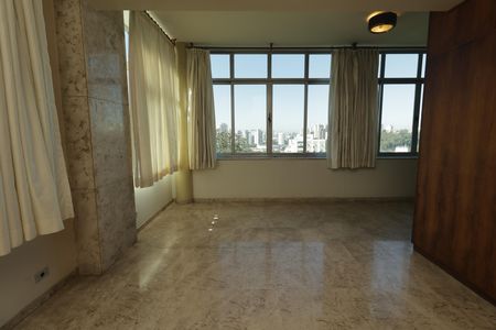 Apartamento à venda com 220m², 4 quartos e 2 vagasSala 2