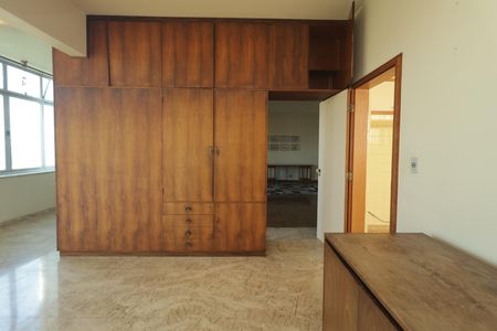 Sala 2 de apartamento à venda com 4 quartos, 220m² em Ipiranga, São Paulo