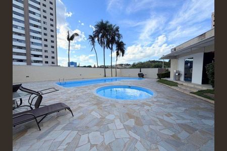 Apartamento à venda com 77m², 3 quartos e 2 vagas