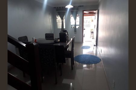 Casa à venda com 2 quartos, 125m² em Jardim Helena, São Paulo