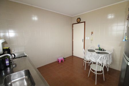 Apartamento para alugar com 80m², 2 quartos e 1 vagaCozinha