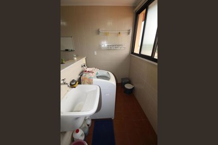 Apartamento para alugar com 80m², 2 quartos e 1 vagaÁrea de Serviço