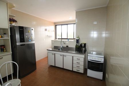 Apartamento para alugar com 80m², 2 quartos e 1 vagaCozinha