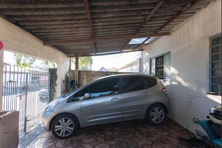 Casa à venda com 250m², 2 quartos e 2 vagas Casa à venda com 250m², 2 quartos e 2 vagasGaragem