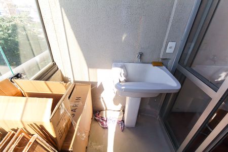 Apartamento para alugar com 60m², 2 quartos e 1 vagaÁrea de Serviço