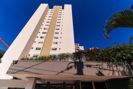 Apartamento para alugar com 60m², 2 quartos e 1 vagaFachada