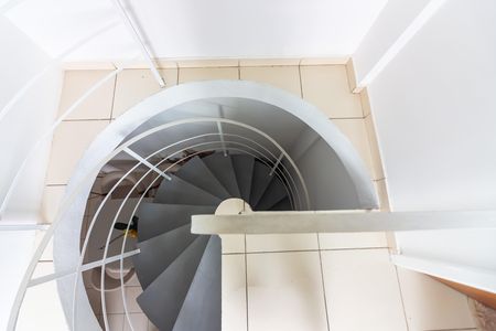Apartamento para alugar com 114m², 3 quartos e 1 vaga Apartamento para alugar com 114m², 3 quartos e 1 vagaEscada