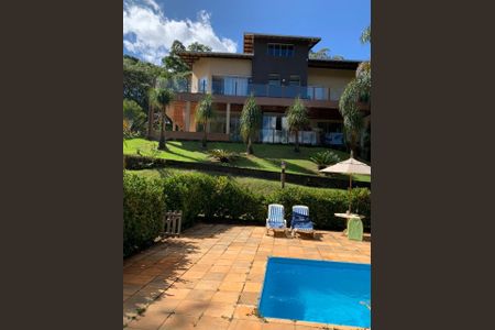 Casa de condomínio à venda com 710m², 5 quartos e 9 vagas