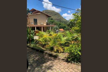 Casa de condomínio à venda com 710m², 5 quartos e 9 vagas