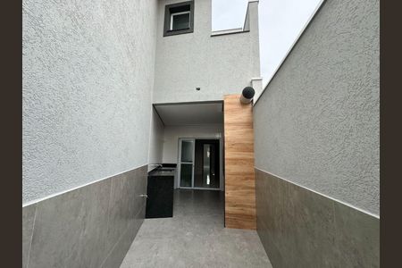 Casa à venda com 170m², 3 quartos e 5 vagas
