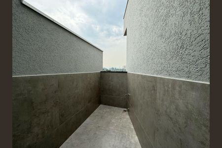 Casa à venda com 170m², 3 quartos e 5 vagas