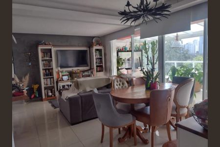 Apartamento à venda com 2 quartos, 99m² em Campo Belo, São Paulo