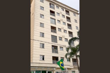 Apartamento à venda com 61m², 2 quartos e 2 vagasFachada + plaquinha