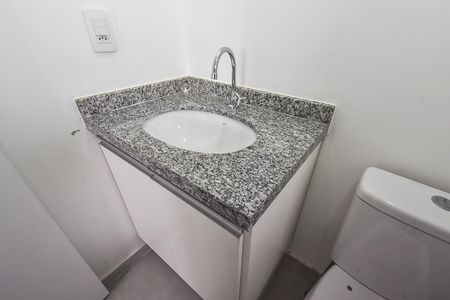 Apartamento para alugar com 29m², 1 quarto e sem vaga Apartamento para alugar com 29m², 1 quarto e sem vagaBanheiro